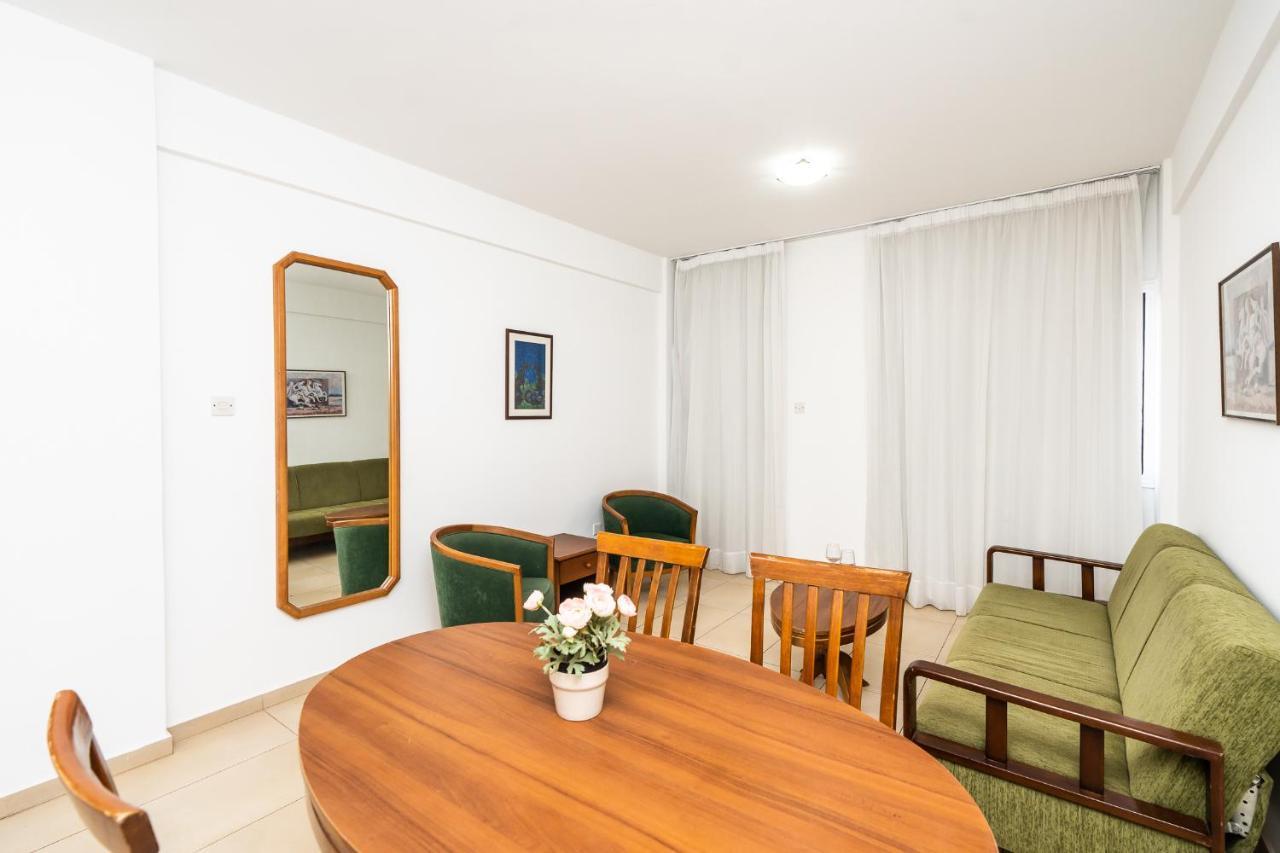 Flora Hotel Apartments Protaras Exteriör bild